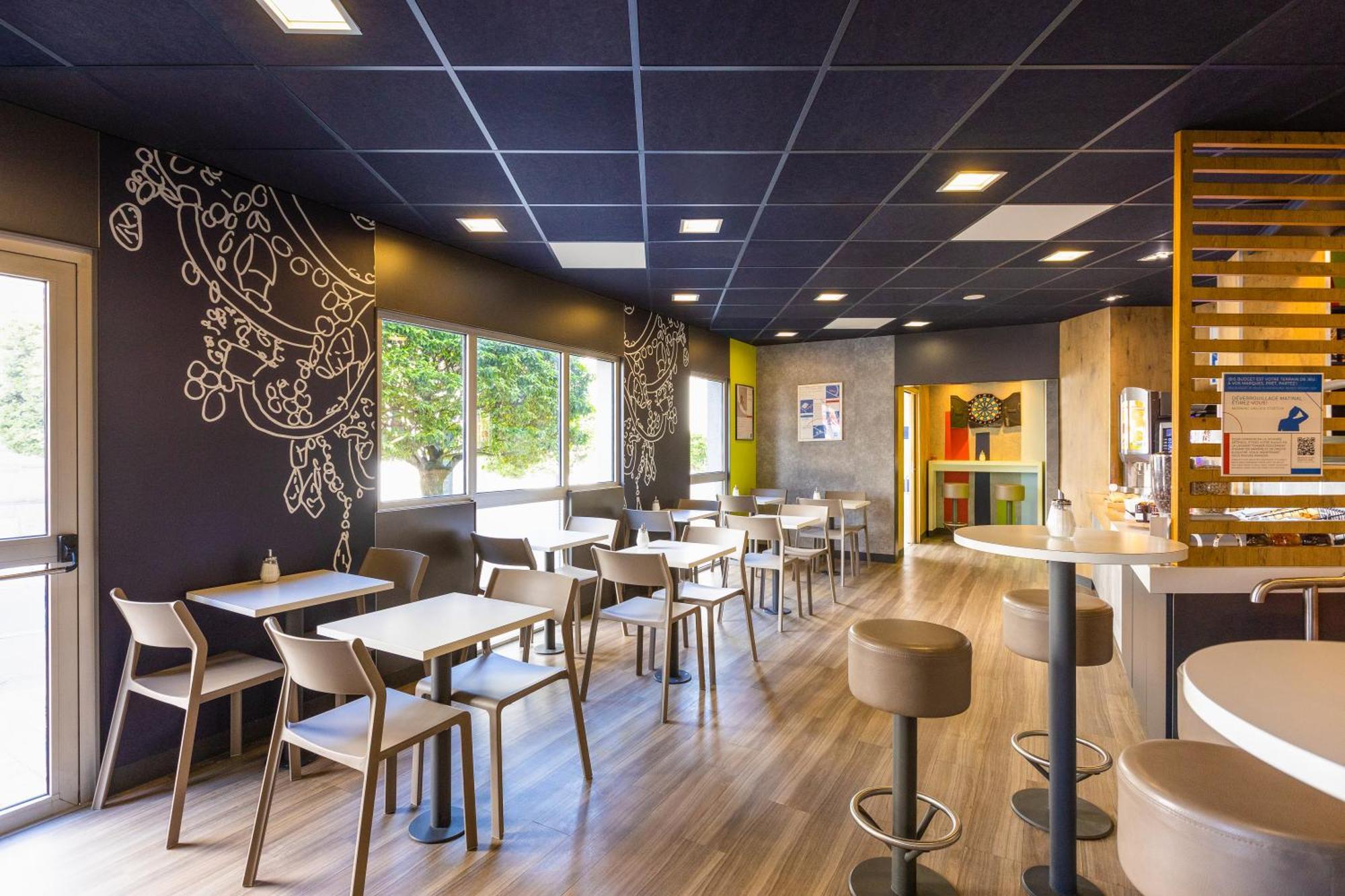 昂古莱姆中心宜必思快捷酒店 外观 照片
