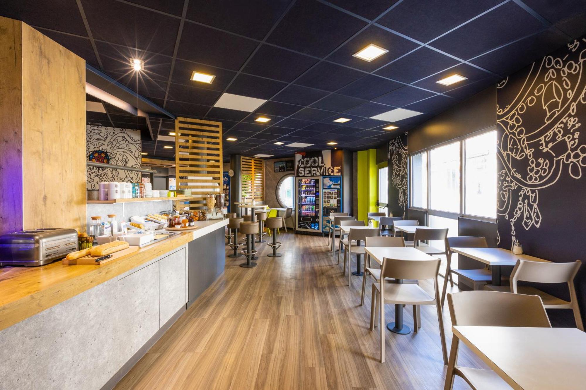 昂古莱姆中心宜必思快捷酒店 外观 照片